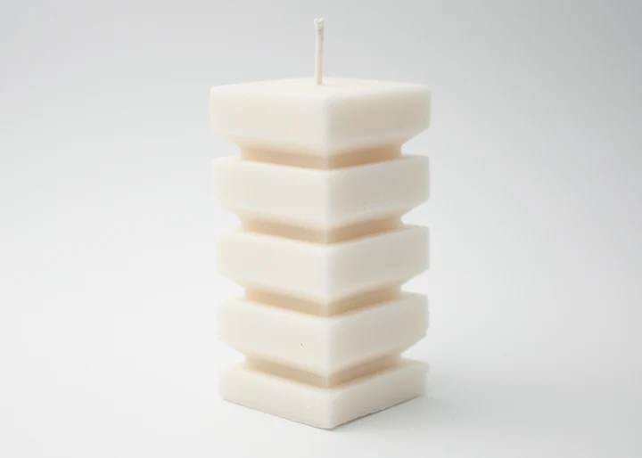 HoryuSculpturalCandle 0387 720x