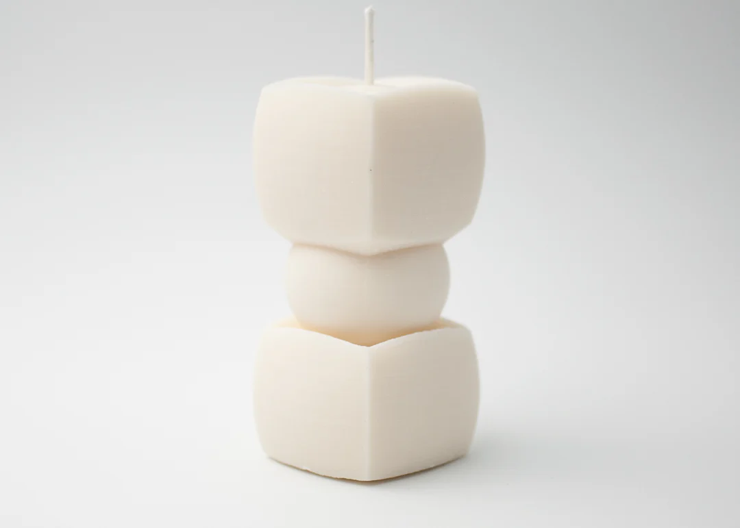 ToriiSculpturalCandle