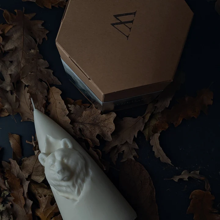 Wildlight Sculptural Candle The Bear 4 720x